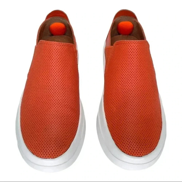 Gentle Souls by Kenneth Cole Rosette Orange Leather Slip-On Womens Sneakers - Picture 4 of 16